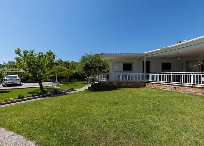 Angelana Beach Villa