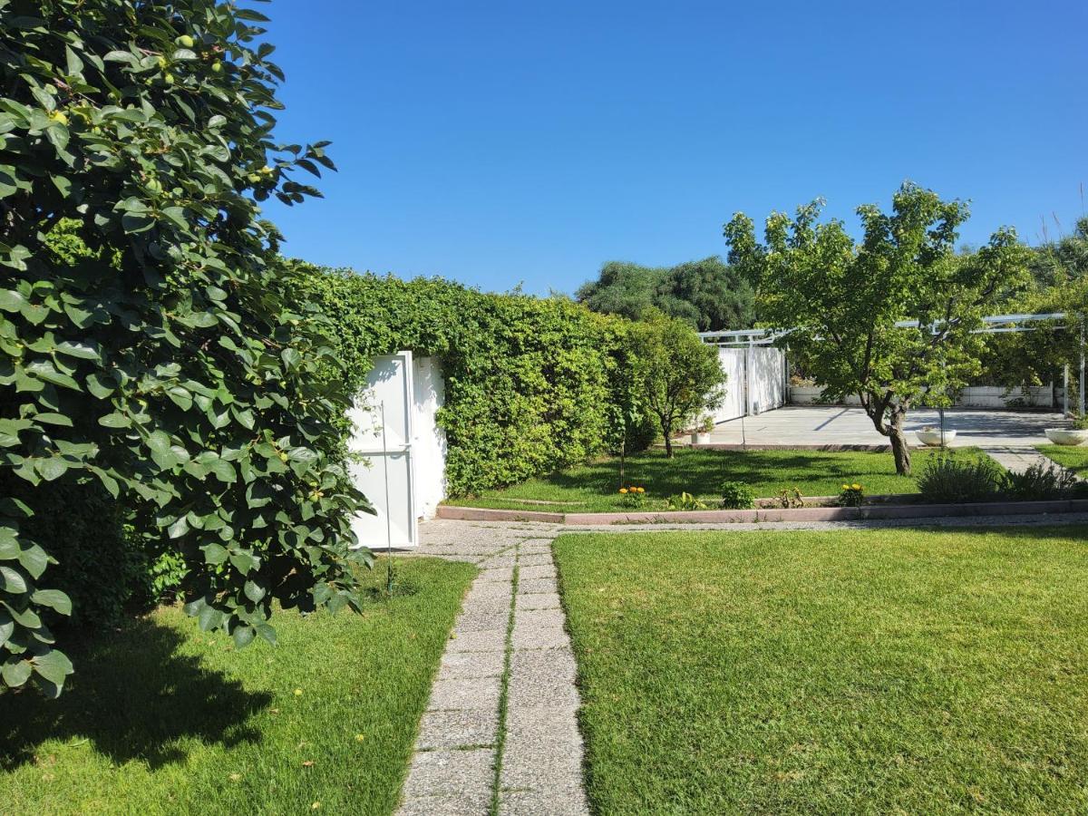 Angelana Villa *